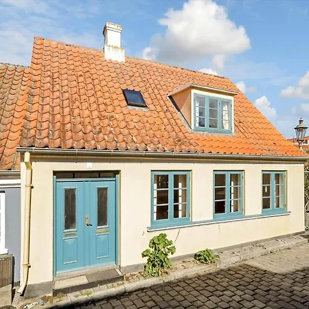 Ae330-aeroskobing-ostergade-8