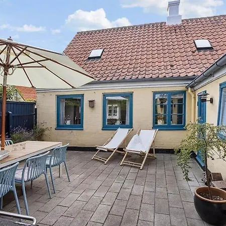 Ae330-aeroskobing-ostergade-8 *